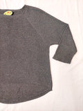 Suéter ligero gris